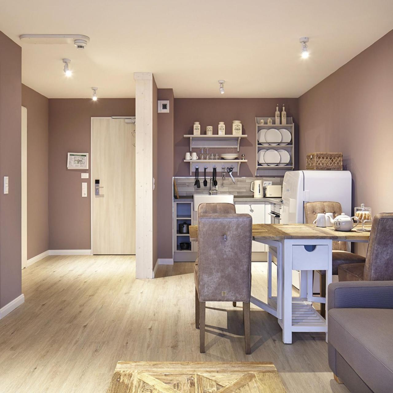 Hausner'S Hotel- Studio Apartments Altenstadt an der Waldnaab Dış mekan fotoğraf